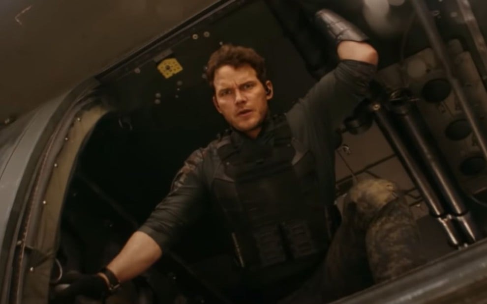 Chris Pratt em cena do filme A Guerra do Amanhã