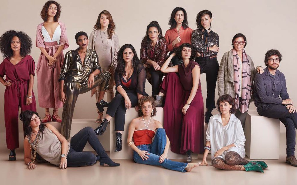 O elenco majoritariamente feminino de Todas as Mulheres do Mundo, nova série do Globoplay