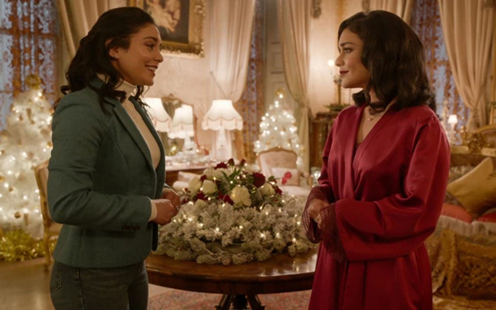 Vanessa Hudgens como Stacy e Margaret em cena de A Princesa e Plebeia - Nova Aventura (2020)