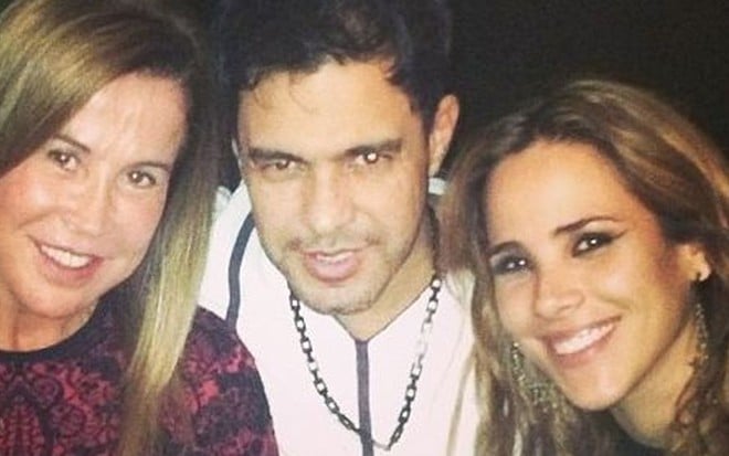 Wanessa Camargo com os pais, Zilu e Zezé, na época em que ainda eram casados