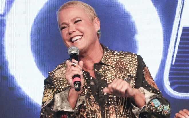 Xuxa em coletiva de imprensa da Record em março último, em São Paulo