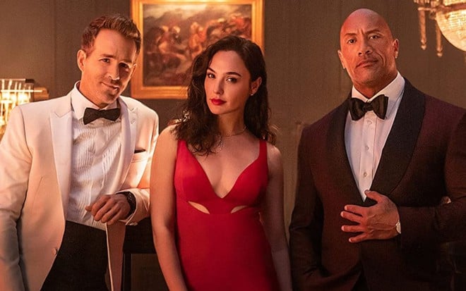 Ryan Reynolds, Gal Gadot e The Rock em foto de Alerta Vermelho