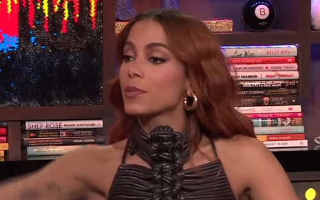 Anitta em entrevista ao Watch What Happens Live with Andy Cohen