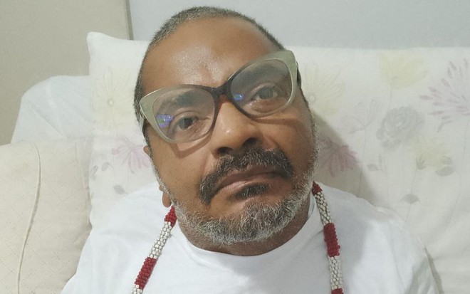 Arlindo Cruz em cama de hospital, em foto do Instagram