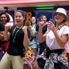 Participantes do BBB 22 cantam e dançam músicas do cantor Thiaguinho