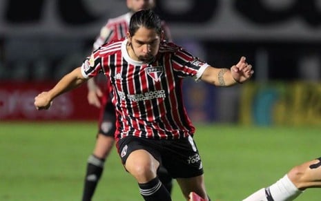 Imagem de Martín Benítez durante jogo do São Paulo pelo Brasileirão