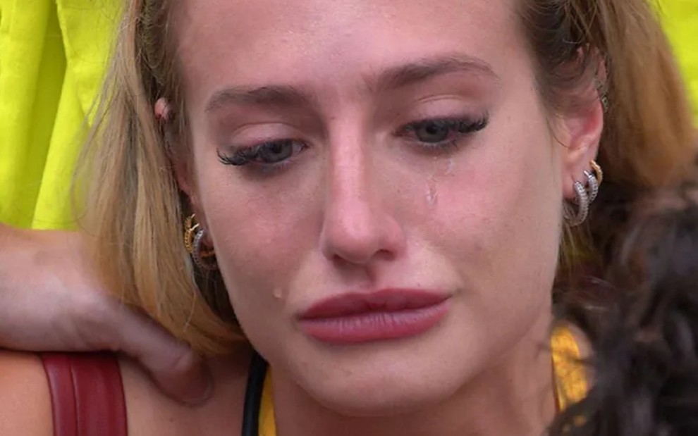 Bruna Griphao chora no BBB 23