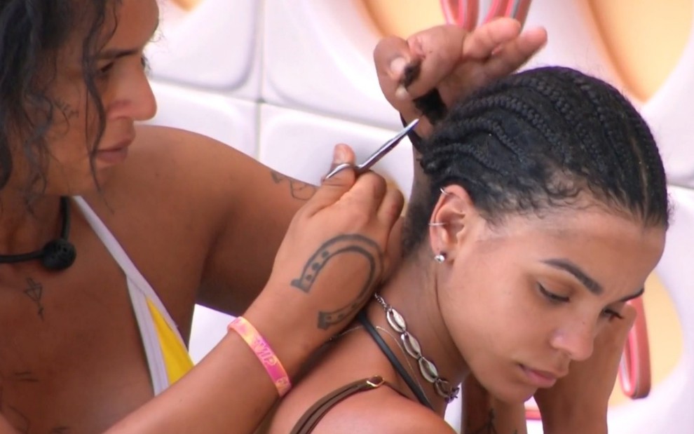 Brunna Gonçalves exibe cabelo natural no BBB 22; veja o antes e depois·  Notícias da TV