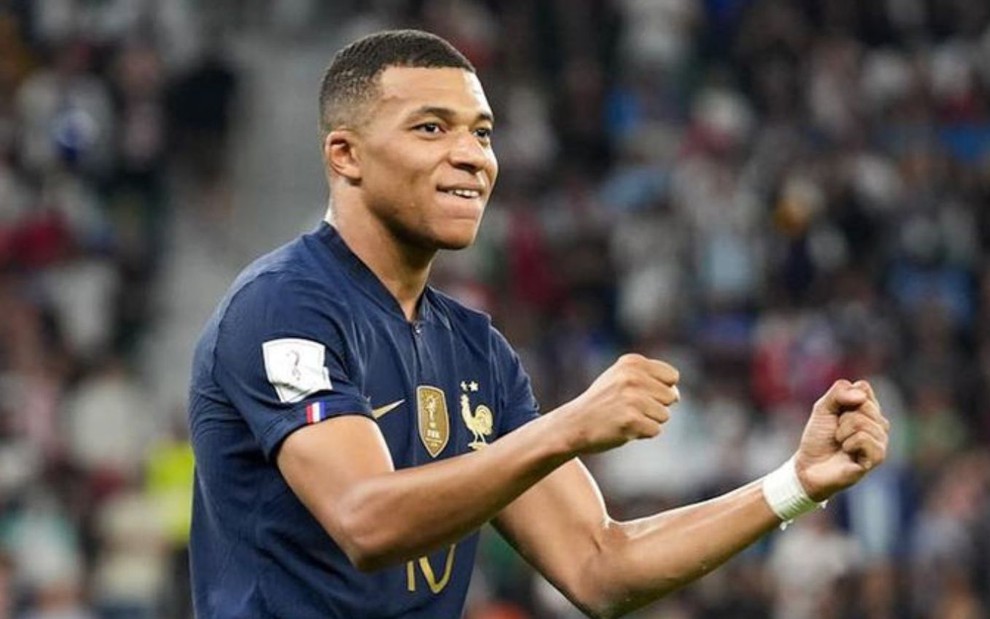 Kylian Mbappé em jogo da França na Copa do Mundo