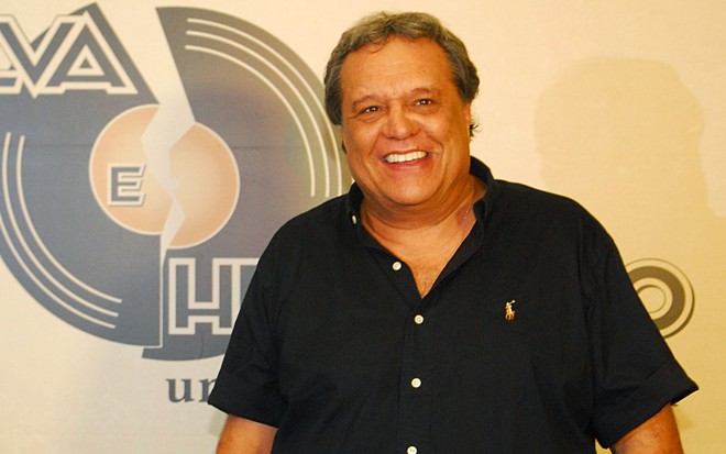 Foto do diretor Dennis Carvalho