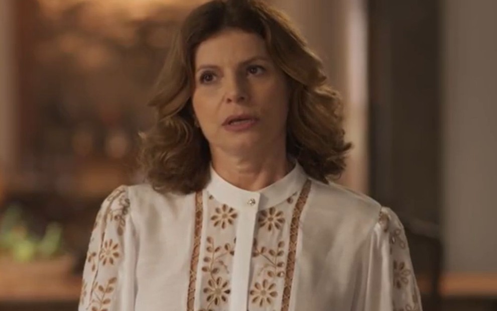 Debora Bloch em cena da novela Mar do Sertão