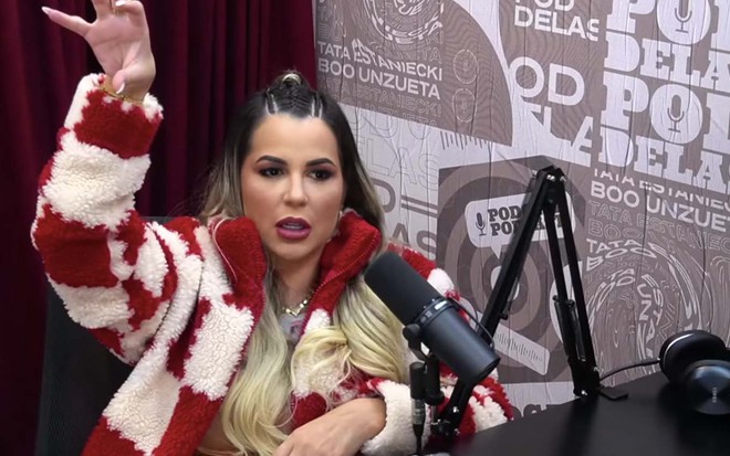 Deolane Bezerra em entrevista ao PodDelas