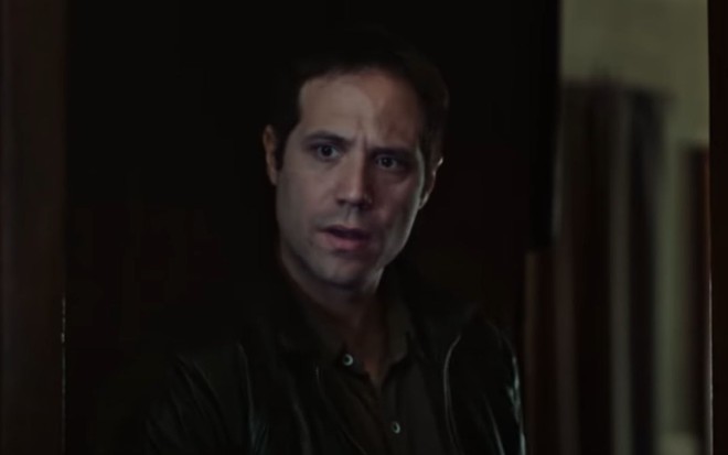 Antônio Saboia em cena do filme Deserto Particular