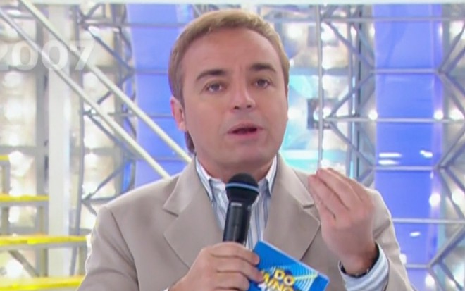 Gugu Liberato no Domingo Legal no SBT