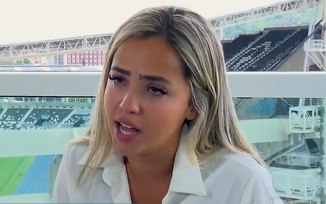 Júlia Magalhães na Record