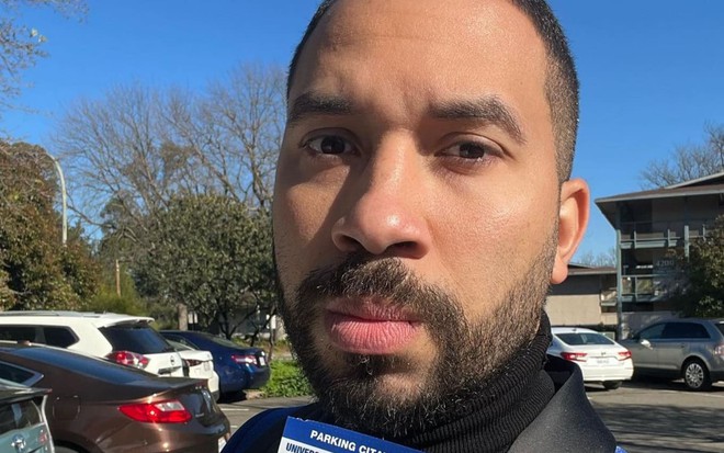 Gilberto Nogueira em foto publicada no Instagram; ele encara a câmera e tem o semblante sério
