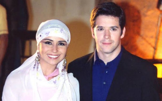 Jade (Giovanna Antonelli) e Lucas (Murilo Benício) em gravações de O Clone