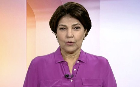 A jornalista Cristiana Lôbo, comentarista de política, em participação no telejornal Hora 1 em fevereiro de 2019, na Globo