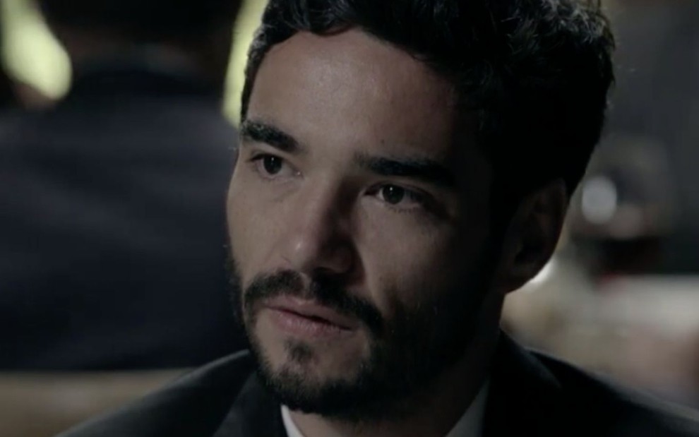 O ator Caio Blat caracterizado como o personagem José Pedro na novela das nove da Globo Império