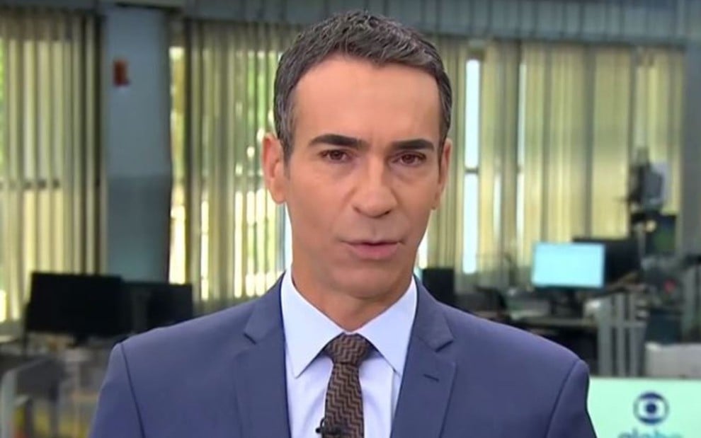 O jornalista e apresentador César Tralli no Jornal Hoje de terça-feira (2), na Globo