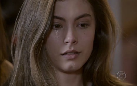 Bruna Hamú grava cena chorando, como Bianca em Malhação Sonhos