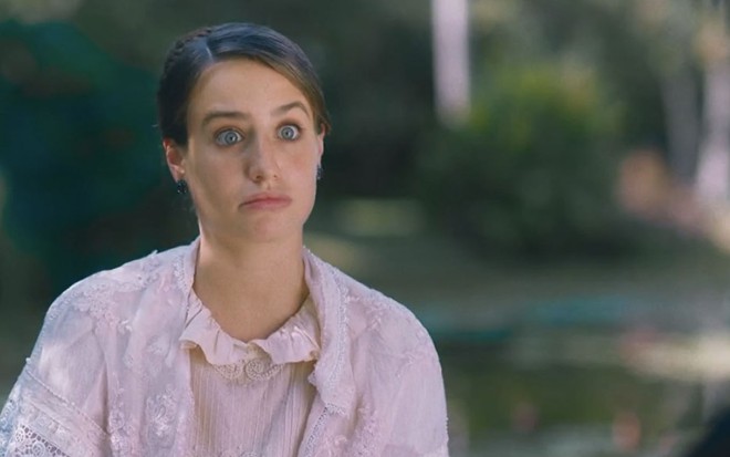 A atriz Bruna Griphao caracterizada como a Leopoldina em cena de Nos Tempos do Imperador