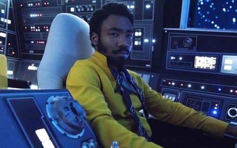 Donald Glover como Lando Calrissian em cena do filme Han Solo: Uma História Star Wars (2018)