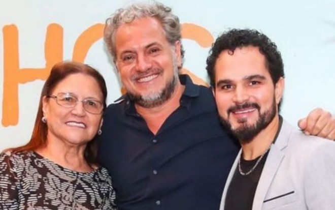 Imagem de Helena Camargo, Breno Silveira (1964-2022) e Luciano Camargo