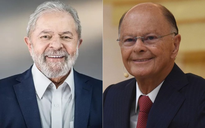 Lula com uma blusa azul e um terno azul; Edir Macedo com um terno preto e gravata vermelha