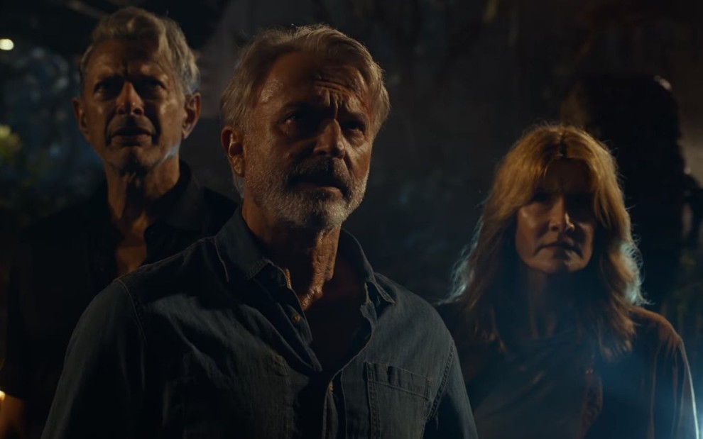 Jeff Goldblum, Sam Neill e Laura Dern em cena do trailer de Jurassic World Domínio