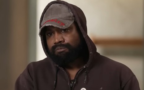 Imagem de Kanye West em entrevista à ABC