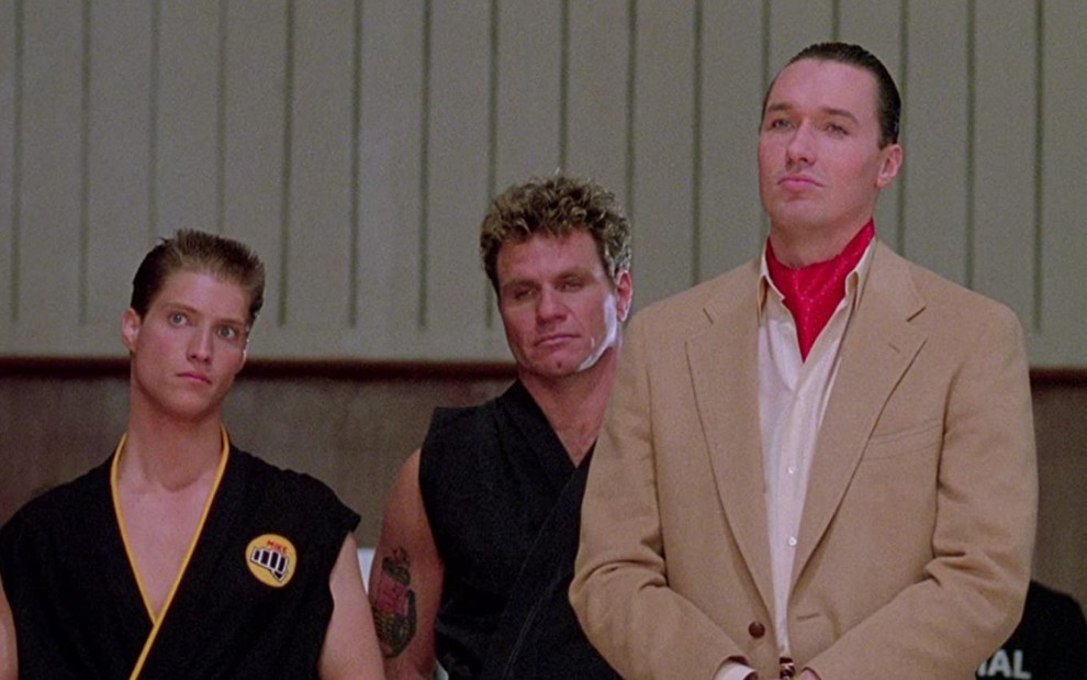 Sean Kanan, Martin Kove e Thomas Ian Griffith em cena do filme Karatê Kid 3: O Desafio Final (1989)