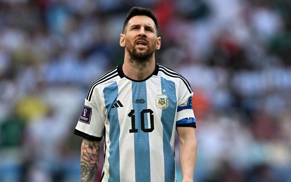 Messi é o jogador mais bem pago do mundo - Futebol - R7