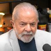 Lula em vídeo do YouTube; Anitta durante entrevista ao PodDelas; Bolsonaro em conversa com podcast Flow