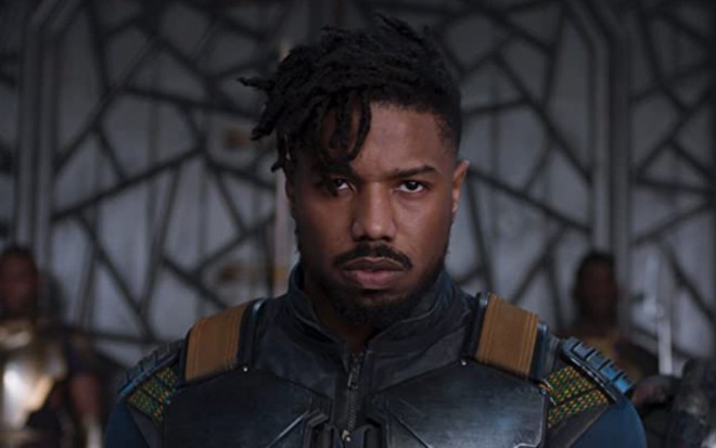 Michael B. Jordan em cena do filme Pantera Negra