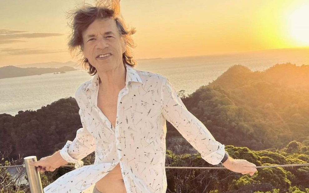 Mick Jagger sorrindo em foto do Instagram