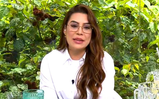 Naiara Azevedo toma café com Ana Maria Braga no Mais Você