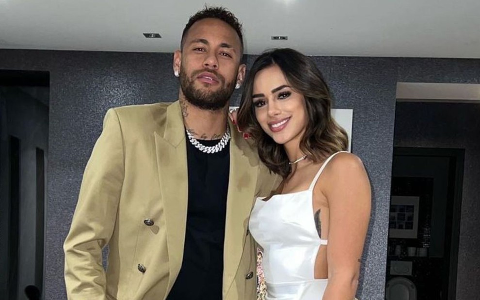 Imagem de Neymar (à esq.) e Bruna Biancardi