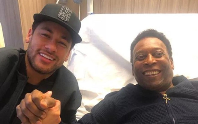 Neymar e Pelé em foto em hospital, tirada em 2019