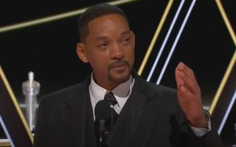 Will Smith durante discurso no Oscar 2022