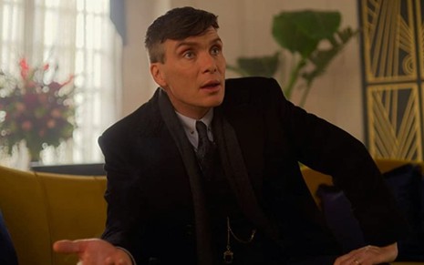 Cillian Murphy em cena da sexta temporada de Peaky Blinders