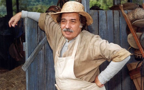 Pedro Paulo Rangel como Calixto em O Cravo e a Rosa (2000)