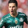 Raphael Veiga e Gabigol comemoram gols na final da Libertadores 2021