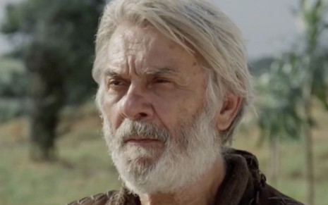 O ator José Carlos Machado como Abraão em cena de capítulo de A Bíblia, da Record