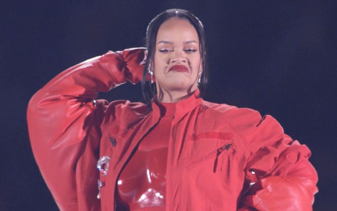 Rihanna escolhe música de Ludmilla em desfile nos EUA; assista