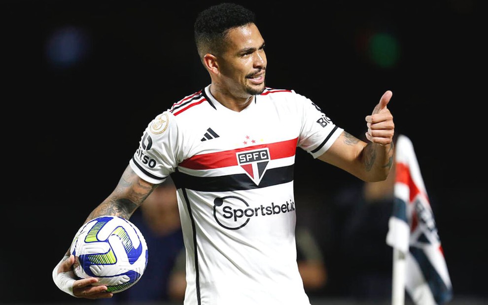 Assistir TV online: jogo do São Paulo x Goiás ao vivo neste sábado