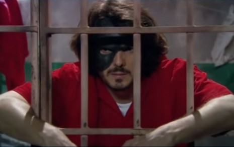 Daniel Andrade grava cena em cadeia na novela Chiquititas, como Miguel