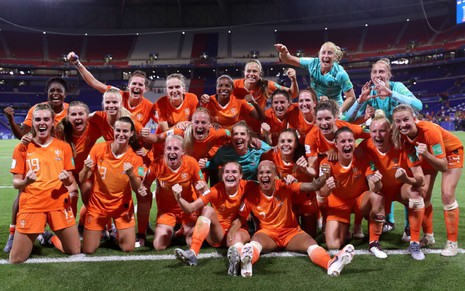 Seleção da Holanda comemora ida para a final na Copa do Mundo de 2019