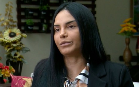 Imagem de Shayene Cesário em entrevista ao Domingo Espetacular