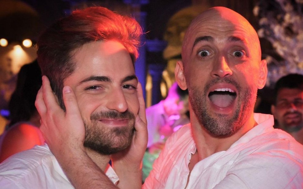 Thales Bretas e Paulo Gustavo sorriem em foto publicada no Instagram